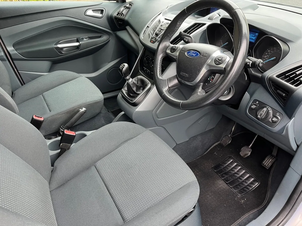 Ford Grand C-Max 2012 7 SEATER ,VERY GOOD - Image 4