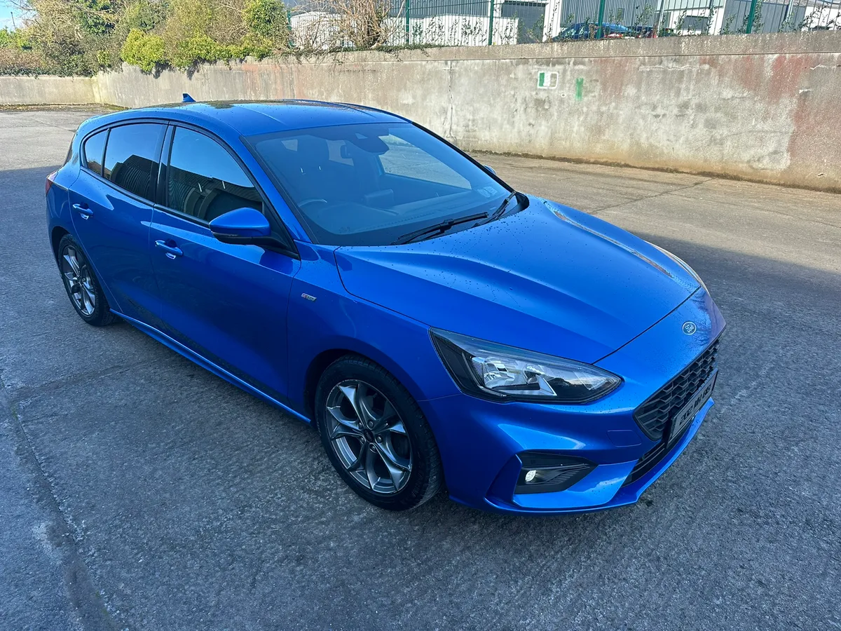 201 Ford Focus 1.5 ST LINE - Image 1