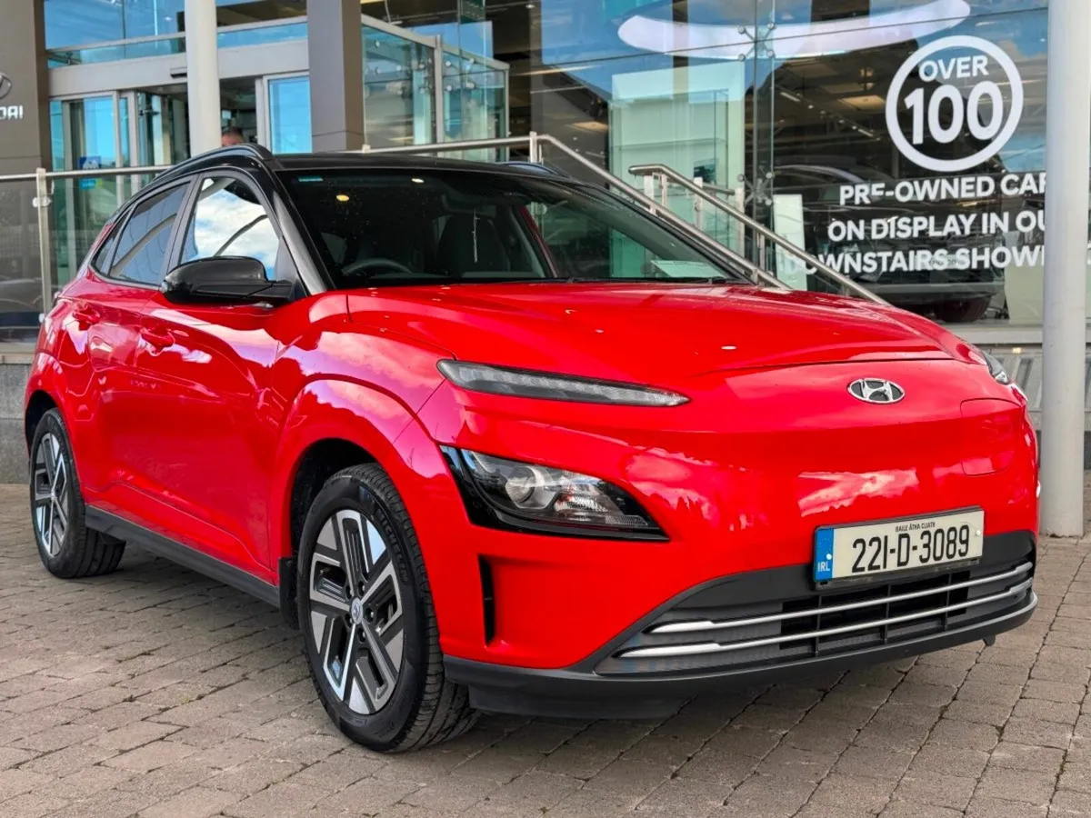 Hyundai KONA Kona EV Executive 39 kWh, 2 Tone - Image 3