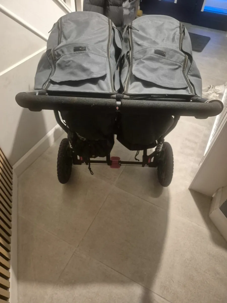 Out and about double buggy - Image 2