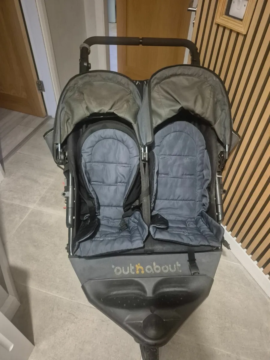 Out and about double buggy - Image 3
