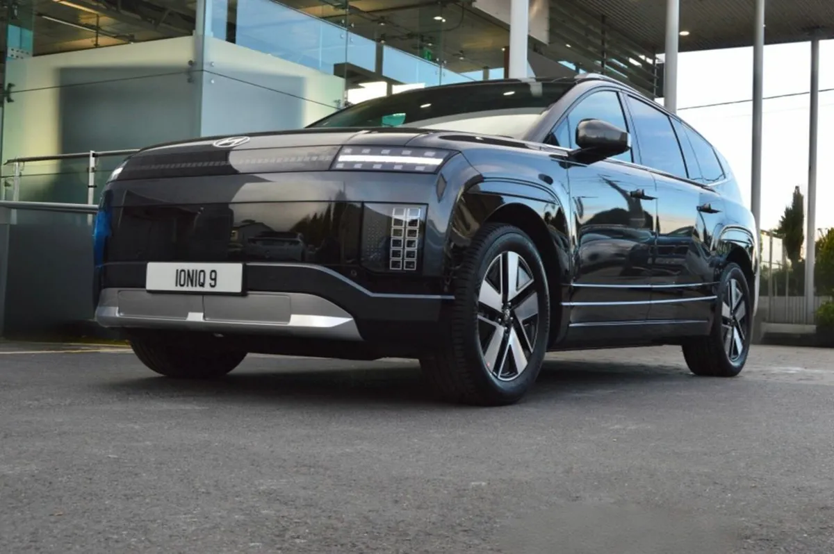 Hyundai IONIQ 9 the all new Ioniq 9 ,110KWH , avai - Image 3