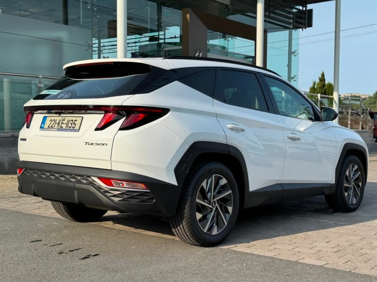Hyundai Tucson 2WD Executive - Image 4