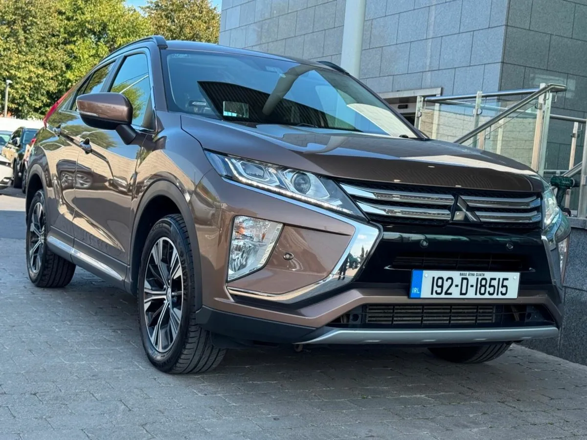 Mitsubishi Eclipse Cross 1.5 Petrol 6MT Intense 2W - Image 3