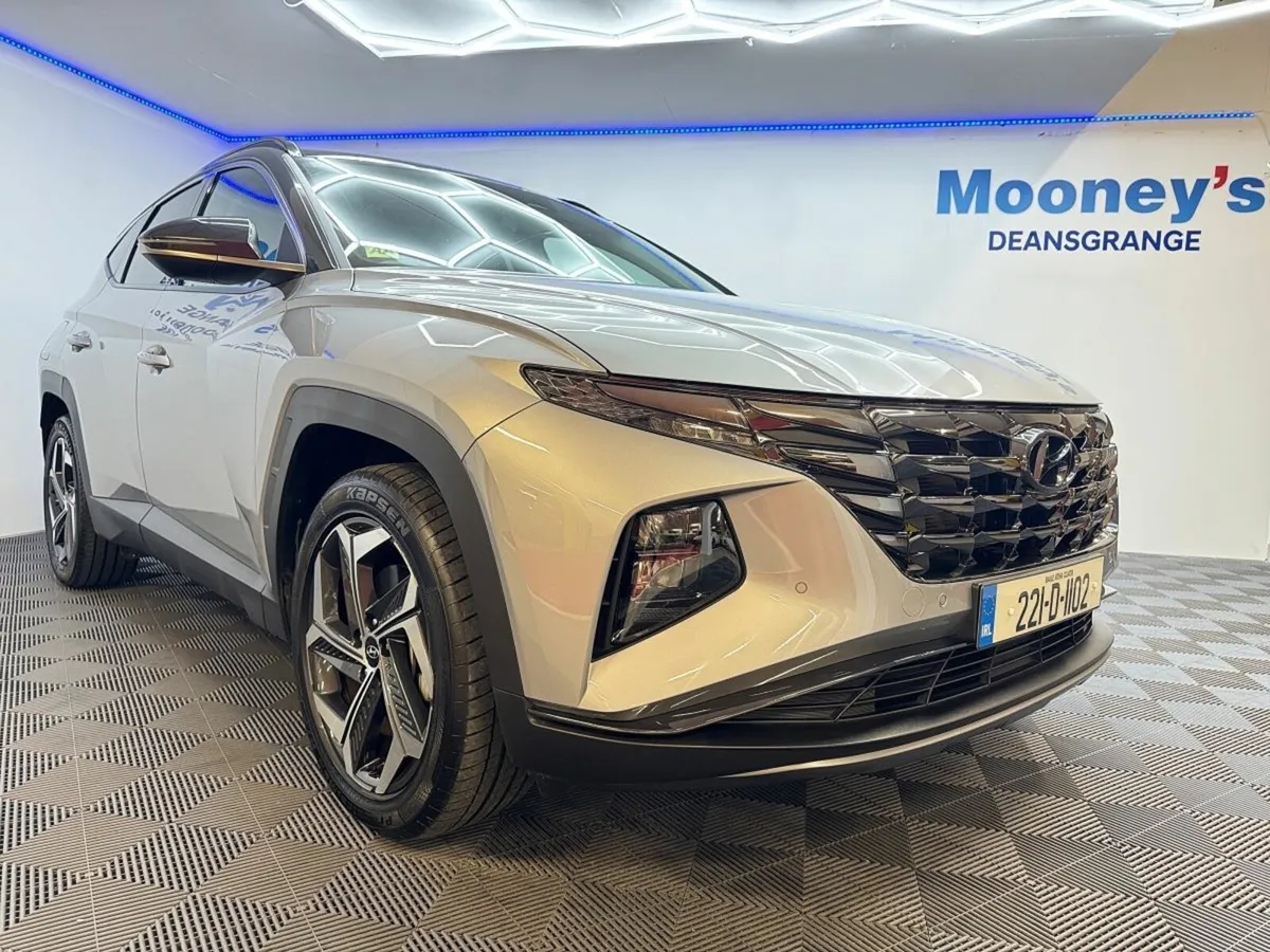 Hyundai Tucson 4WD Executive Plus PHEV Auto 2 Tone - Image 1