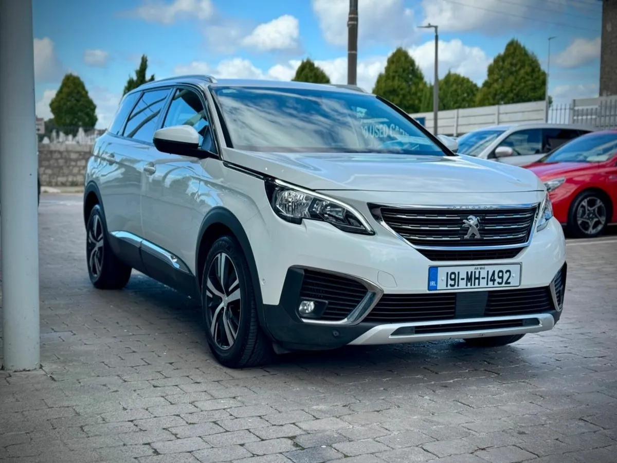 Peugeot 5008 Allure 1.2 130 6.2 4DR - Image 3