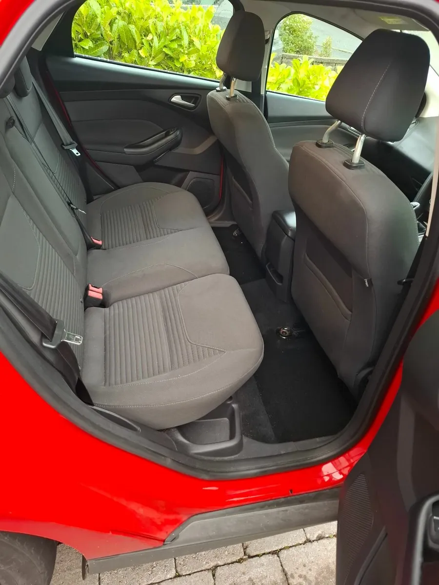Ford Focus Titanium 2015 - Image 3