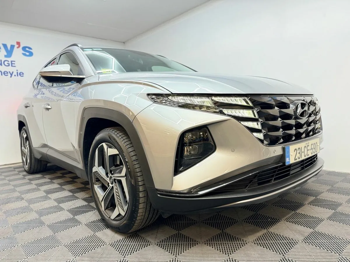 Hyundai Tucson 2WD Executive Plus HEV Auto - Image 4