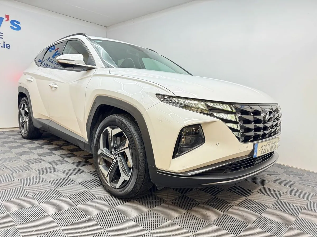 Hyundai Tucson 4WD Executive Plus  Plug in Hybrid - Image 4