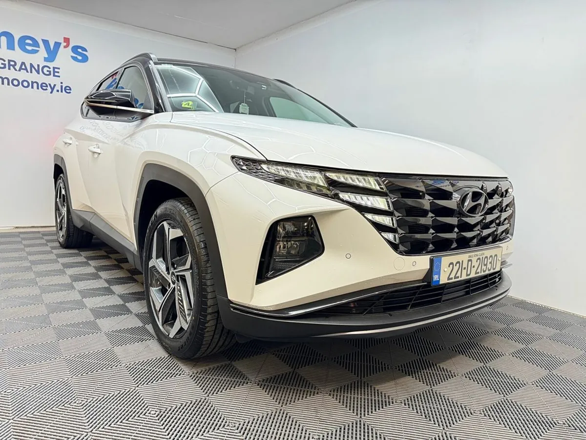Hyundai Tucson 4WD Executive Plus PHEV Auto 2 Tone - Image 3
