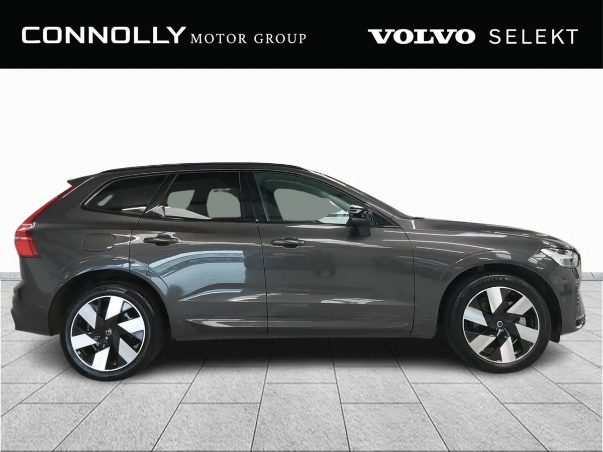 Volvo XC60 Plus T6 PHEV Auto €564pm - Image 3