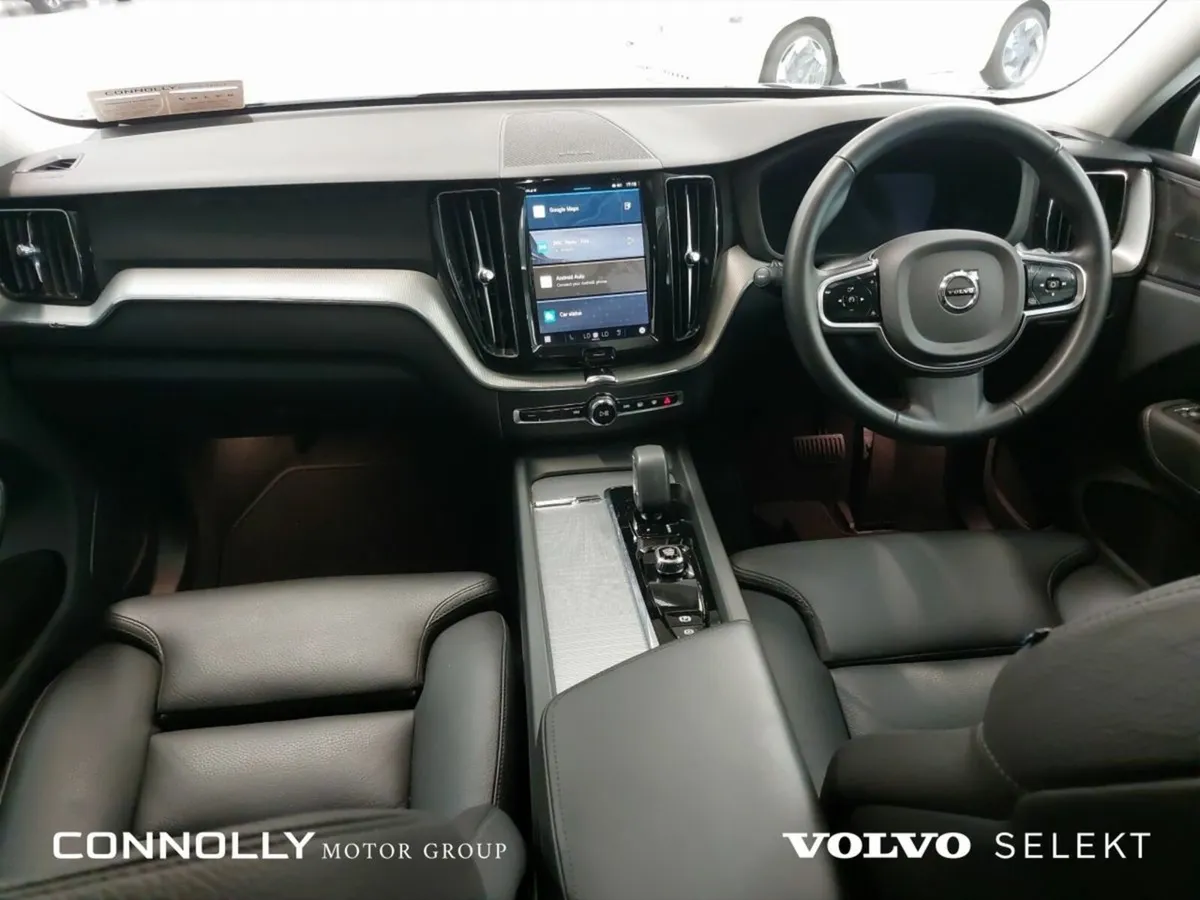 Volvo XC60 Plus T6 PHEV Auto €564pm - Image 4