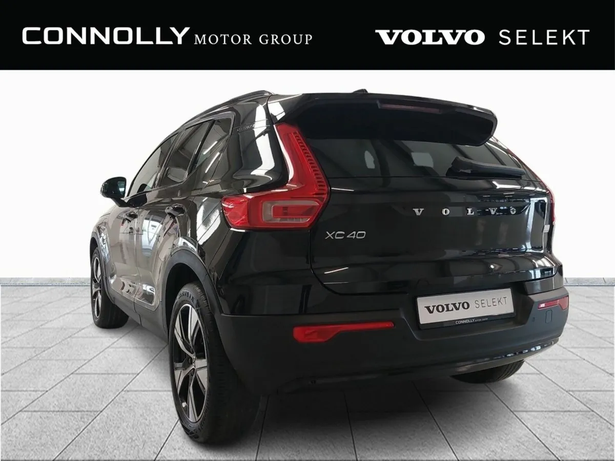 Volvo XC40 R-Design T4 PHEV Auto €423pm - Image 4