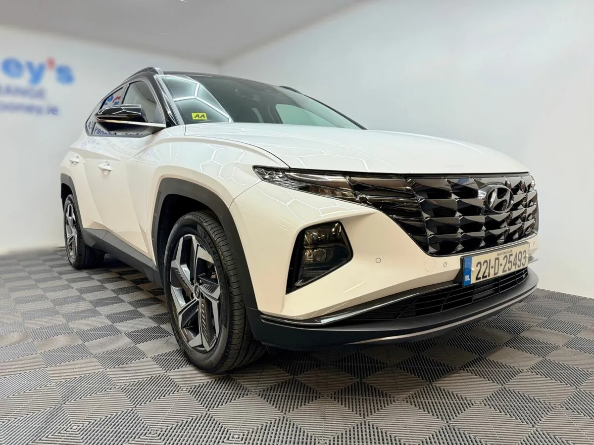 Hyundai Tucson Executive Plus HEV Auto, Two Tone R - Image 3