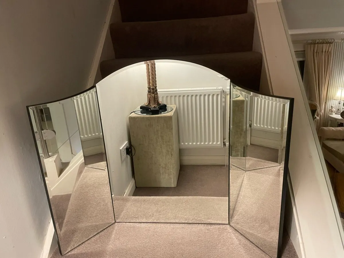 Vintage dressing table mirror - Image 1
