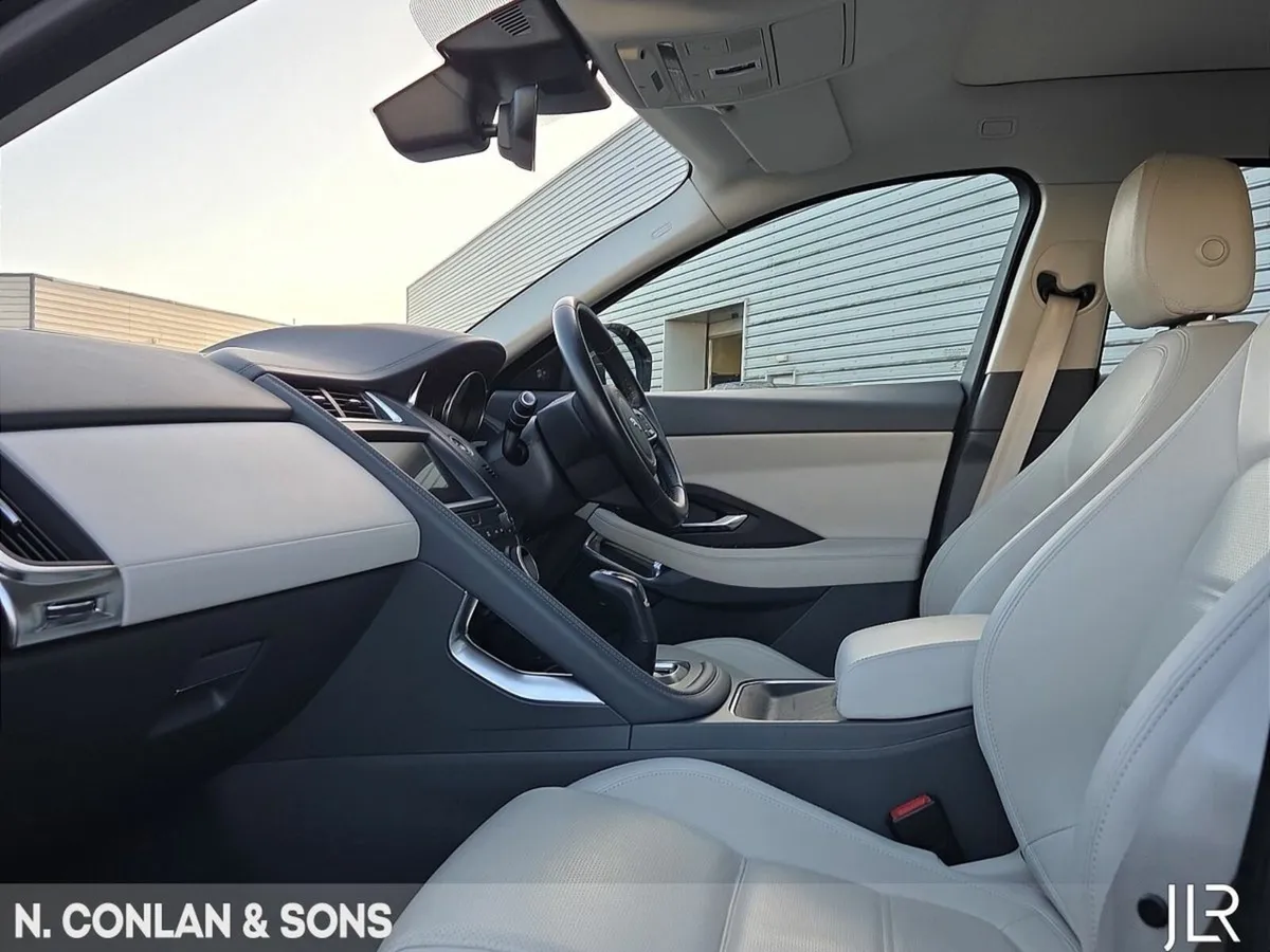 Jaguar E-Pace 2.0D S AUTO AWD 150BHP *LOW MILEAGE* - Image 3