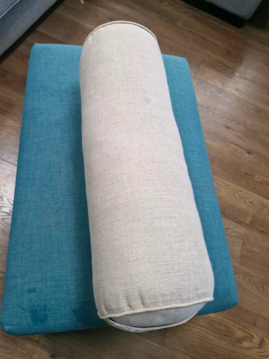 Yoga matters Hemp Organic Bolster - Image 3