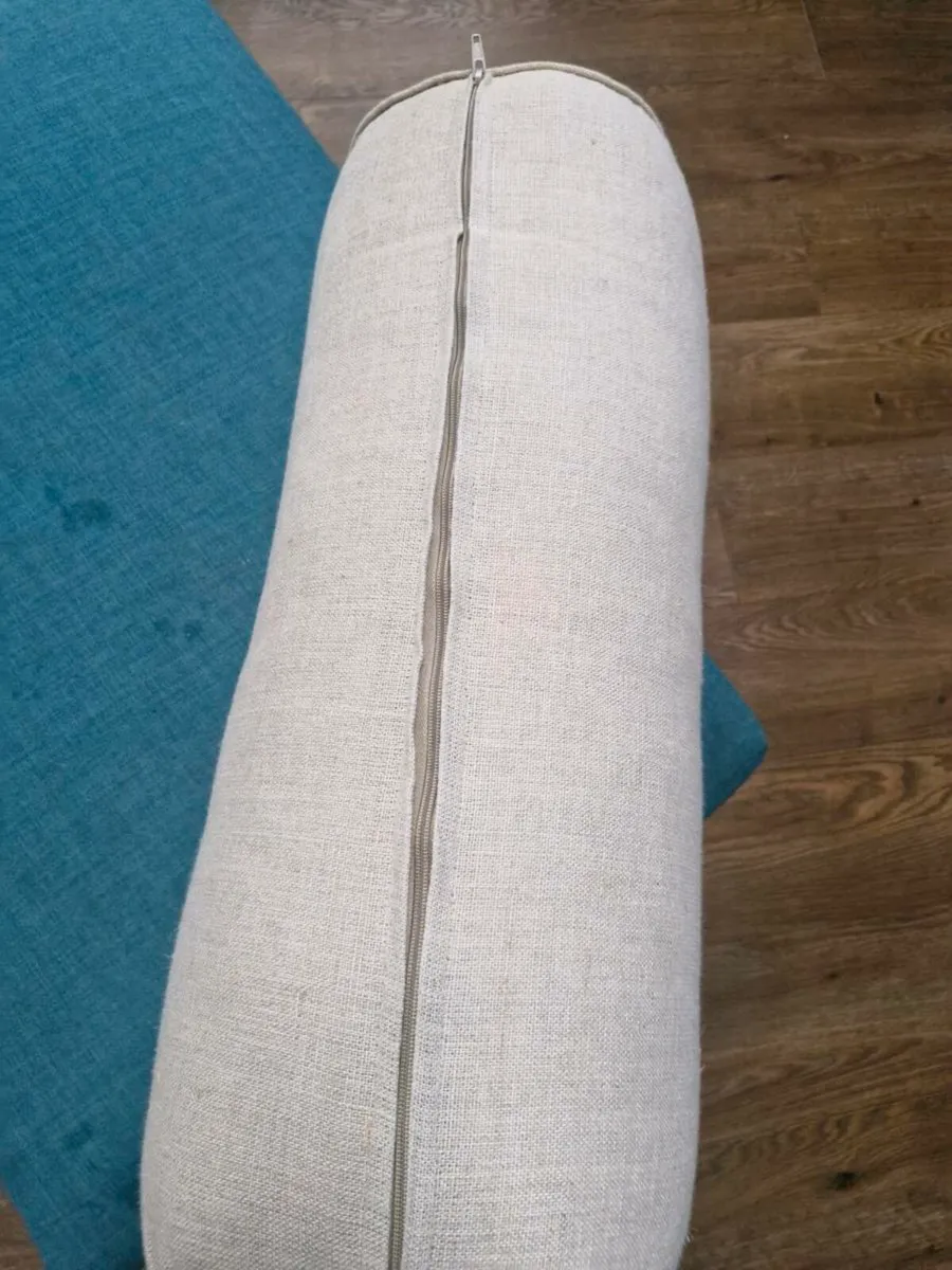 Yoga matters Hemp Organic Bolster - Image 4