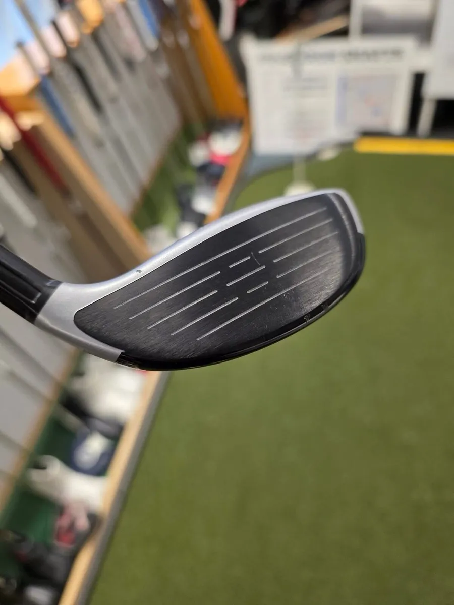 Left Hand Taylormade M4 3 Wood - Image 4