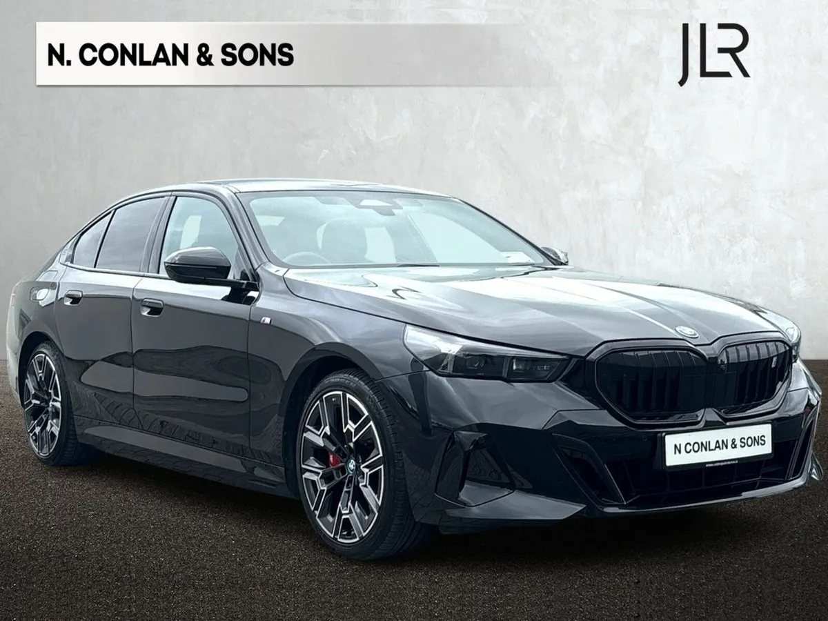 BMW i5 EDRIVE40 M SPORT PRO - Image 1