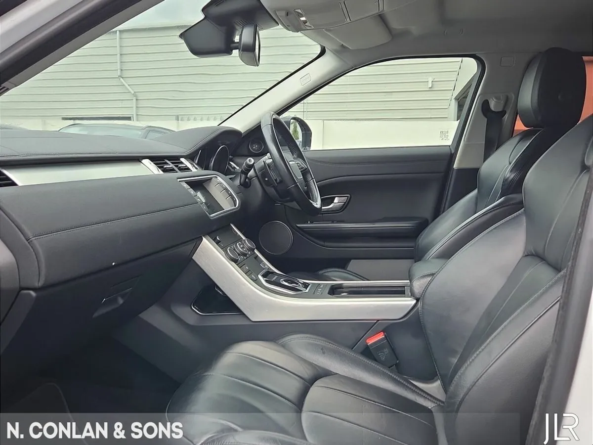 Land Rover Range Rover Evoque 2.0 SE AUTO 4WD 2 SE - Image 3