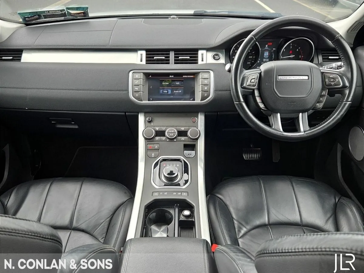 Land Rover Range Rover Evoque 2.0 SE AUTO 4WD 2 SE - Image 4