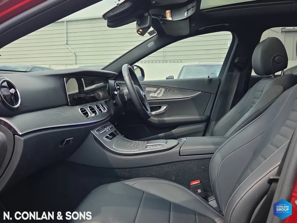 Mercedes-Benz E-Class PHEV E300 AMG LINE AUTO - Image 3
