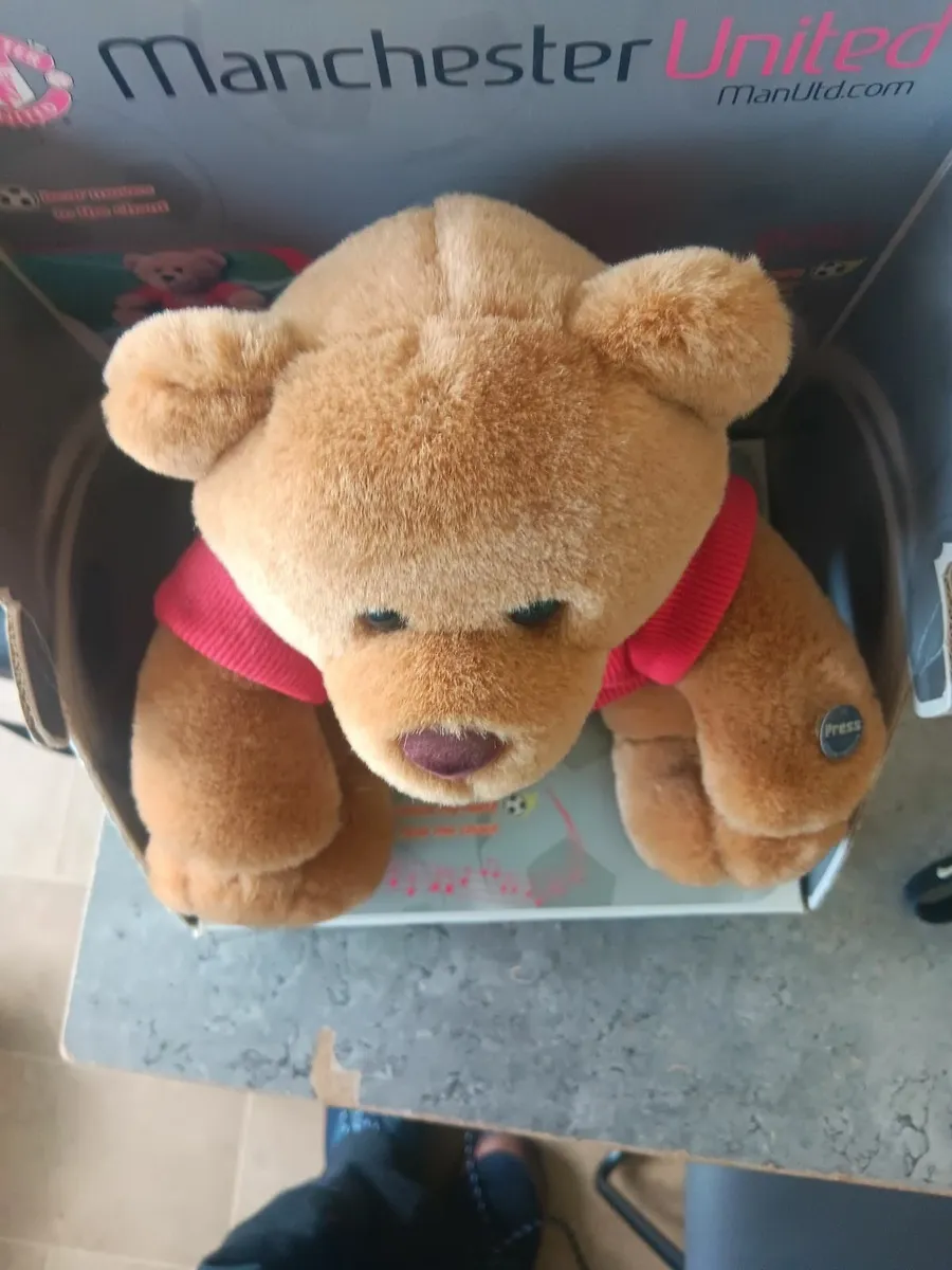 Manchester united teddy bear - Image 2