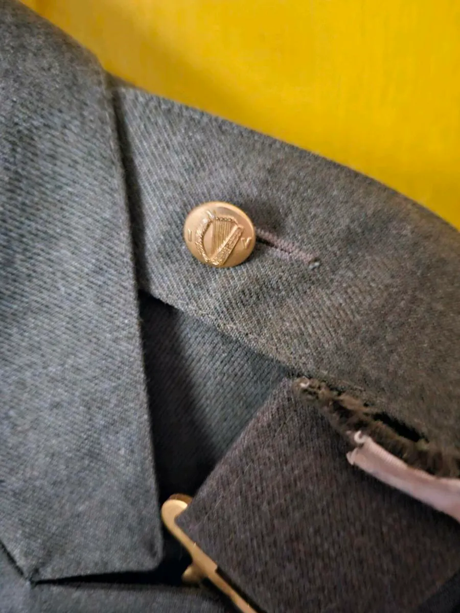 Irish Army Defence Forces Jacket - Image 3