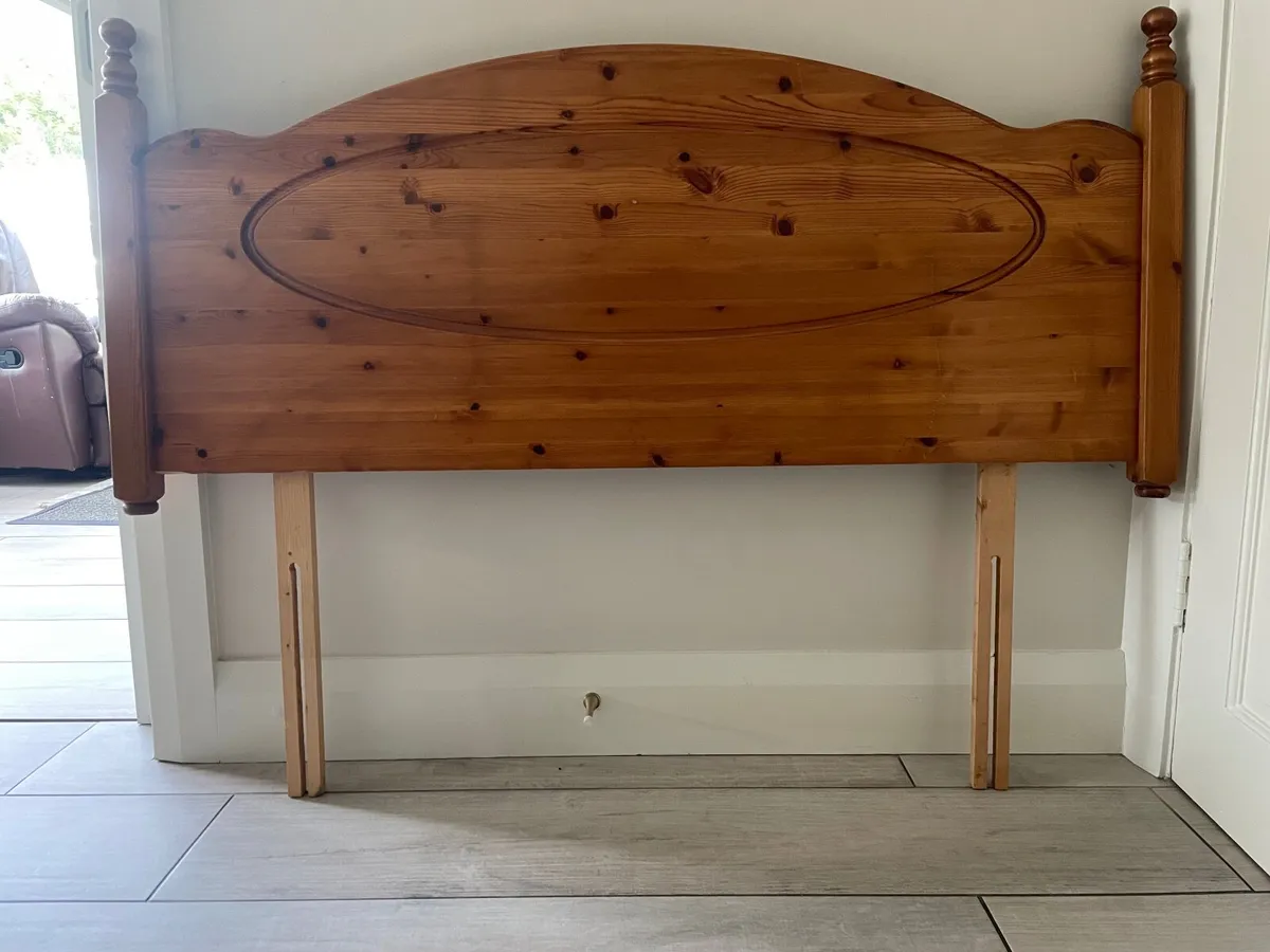 Wooden Headboard - Image 4