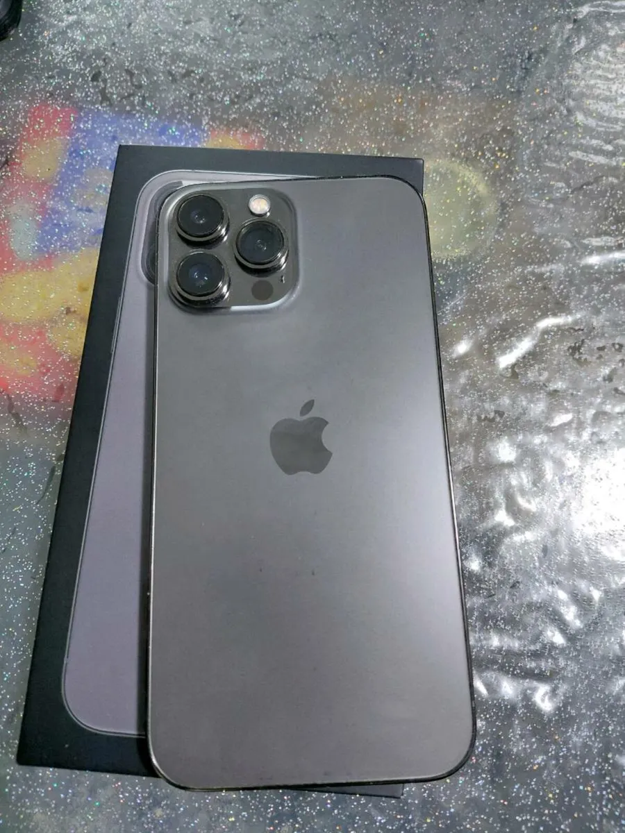 Iphone 13 pro max - Image 1