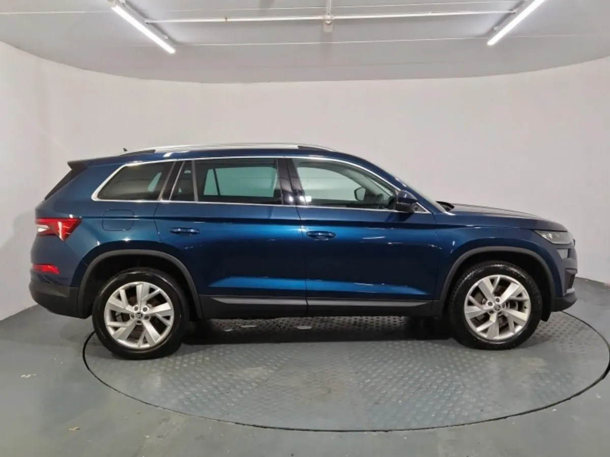 Skoda Kodiaq 2.0 TDI 150HP DSG Style 7 Seat - Image 4