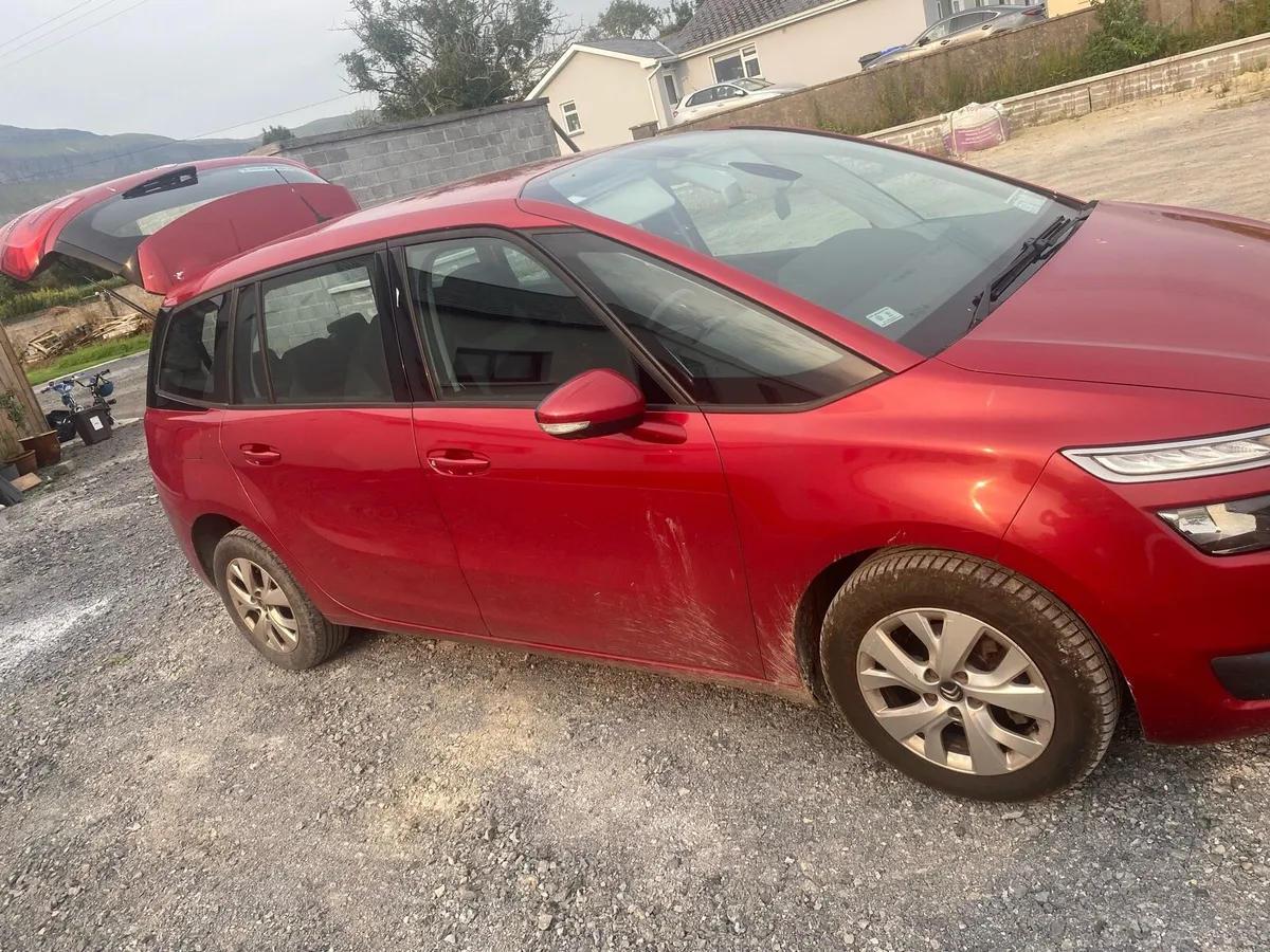 2015 Citroen C4 Grand Picasso - 7 Seater - Image 3