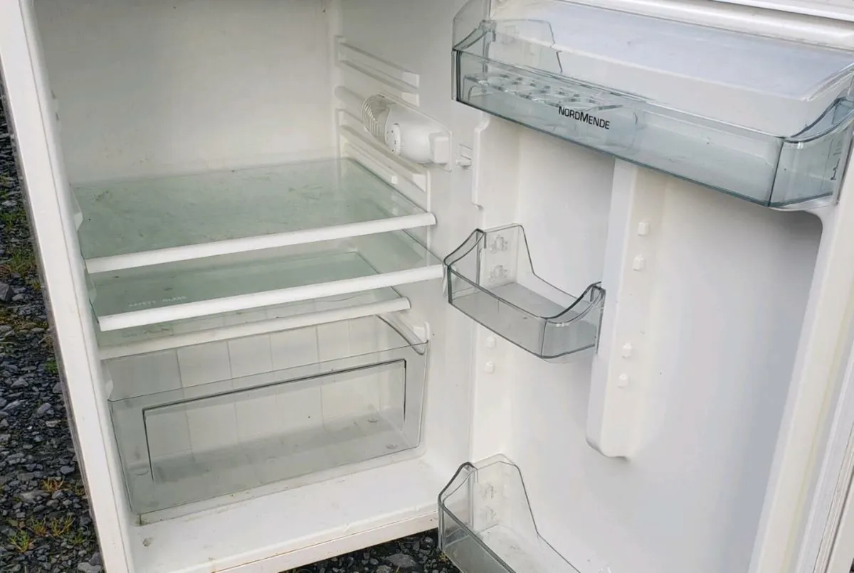 Normandie under counter fridge - Image 2