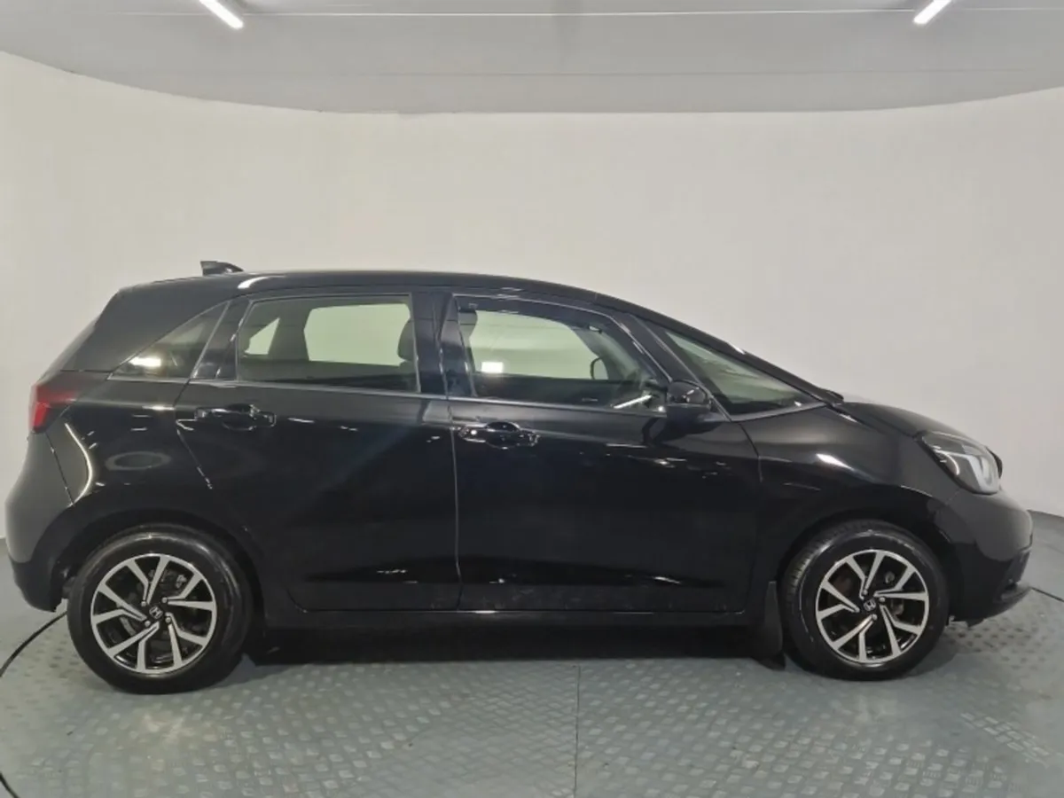 Honda Jazz 1.5i-MMD HEV Elegance Auto - Image 4