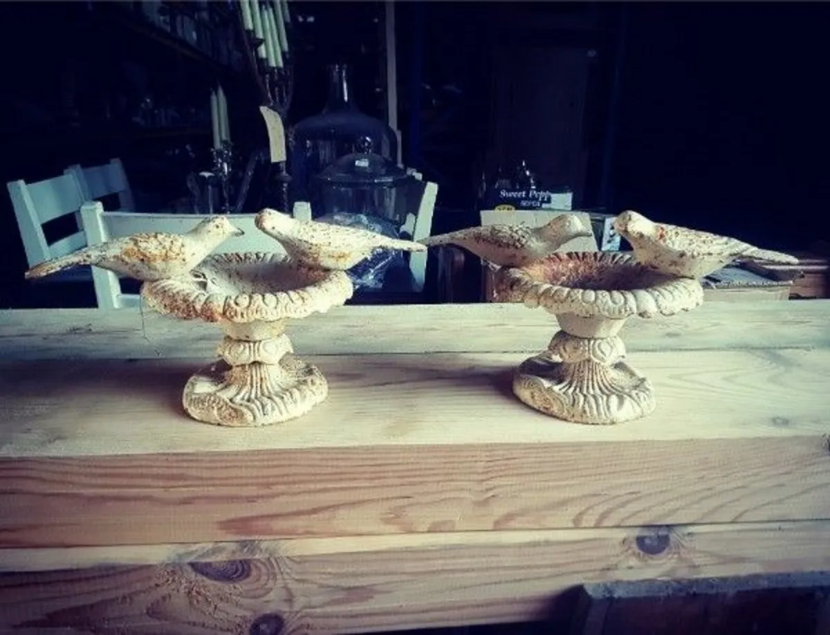 Cast Iron Bird Bath – Mini – D211