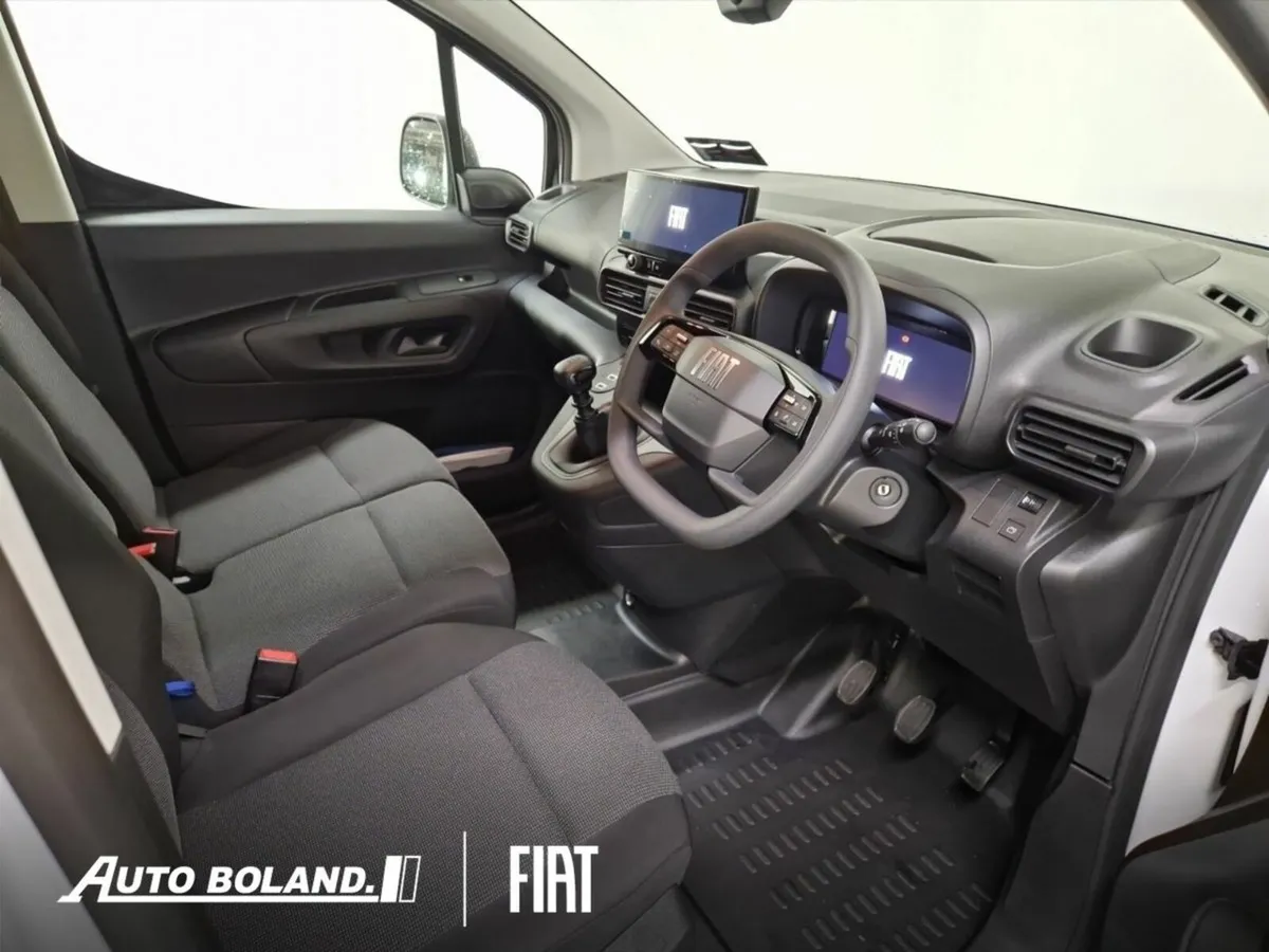 Fiat Doblo MCA SWB 1.5 100 BHP Tecnico - Image 4