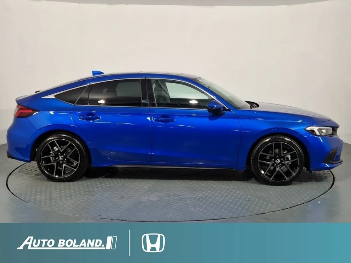 Honda Civic ADVANCE E:HEV 185BHP - Image 4