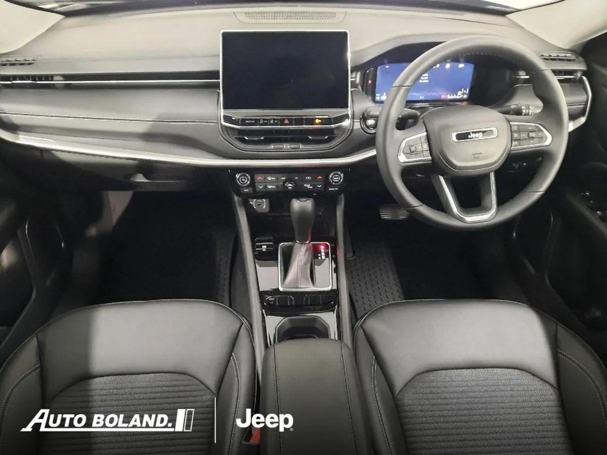 Jeep Compass Altitude Self Charging Hybrid - Image 4