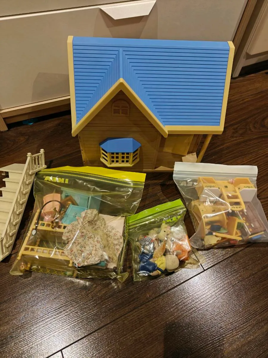 Sylvanian Families - Image 1