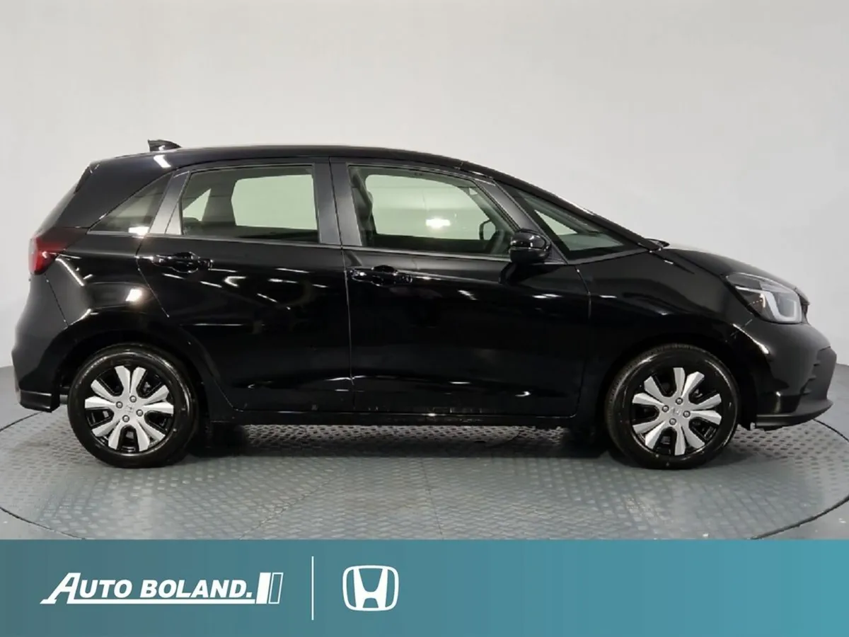 Honda Jazz 1.5 e:HEV Elegance - Image 3