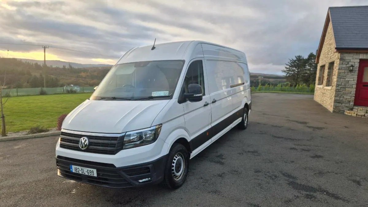 Volkswagen Crafter - Image 2