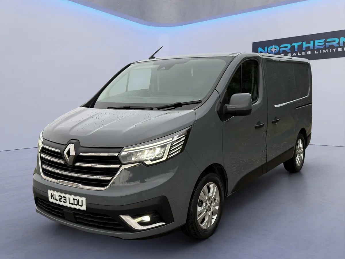 2023 Renault Trafic Sport SL28 Blue dCi 130 - Image 3