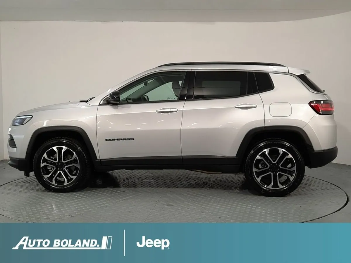 Jeep Compass Jeep Compass S-Model 1.3 PHEV 50km - Image 4