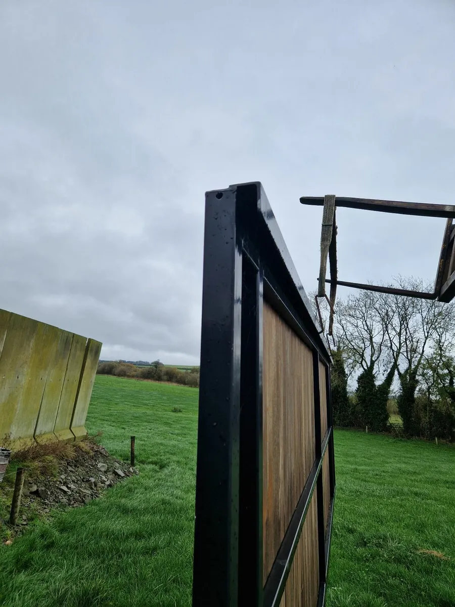 Roller gate - Image 2