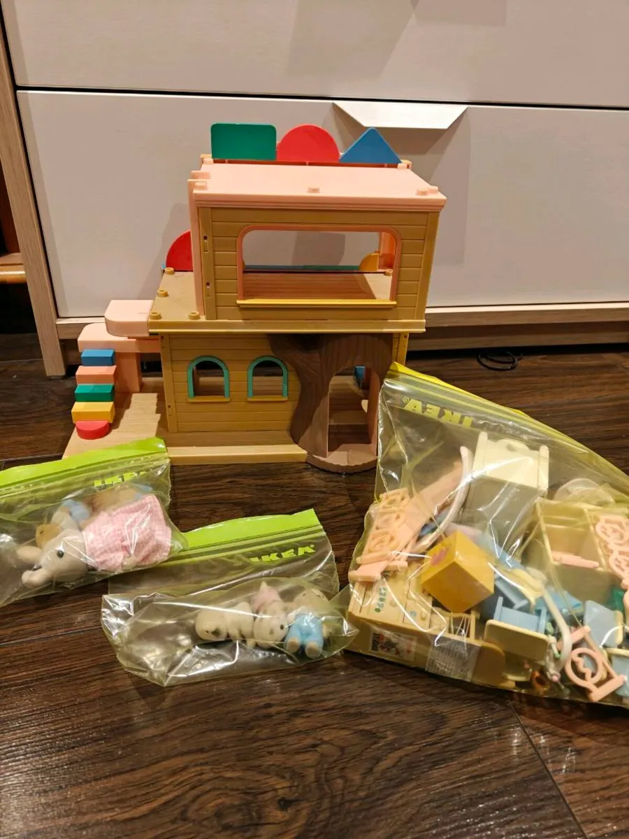 Sylvanian Families - Image 1