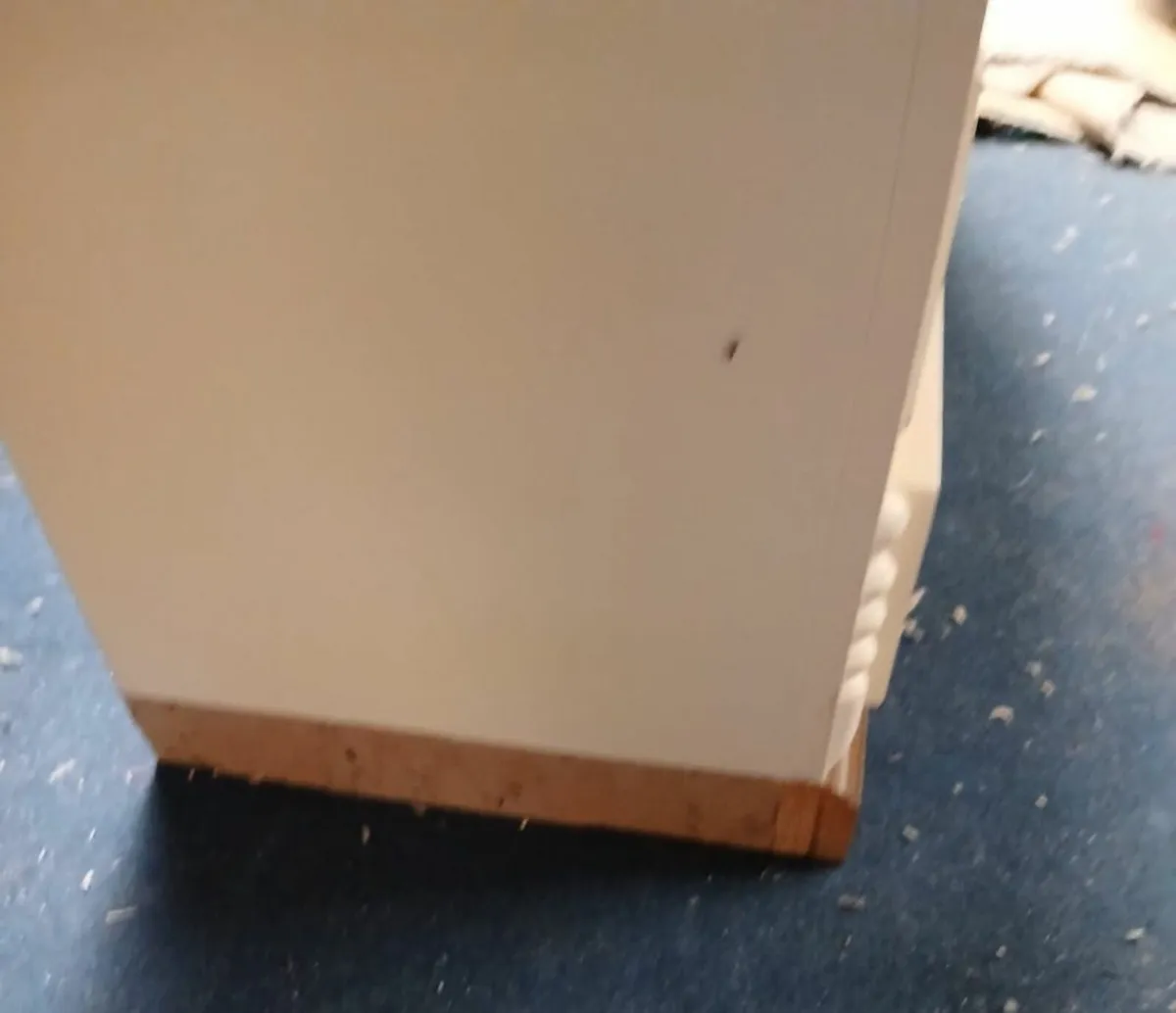 Chest of Drawers & Lockers - Image 2