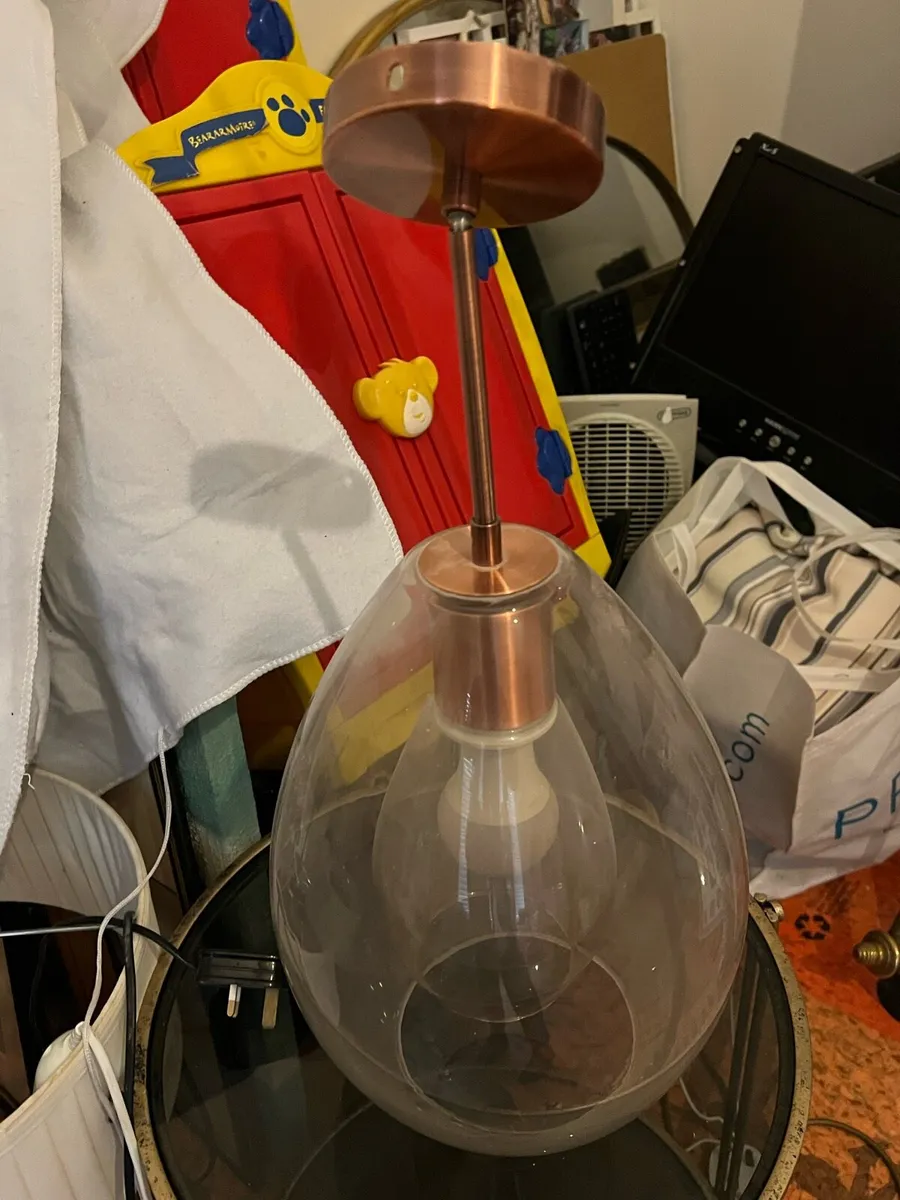 Ceiling light fitting