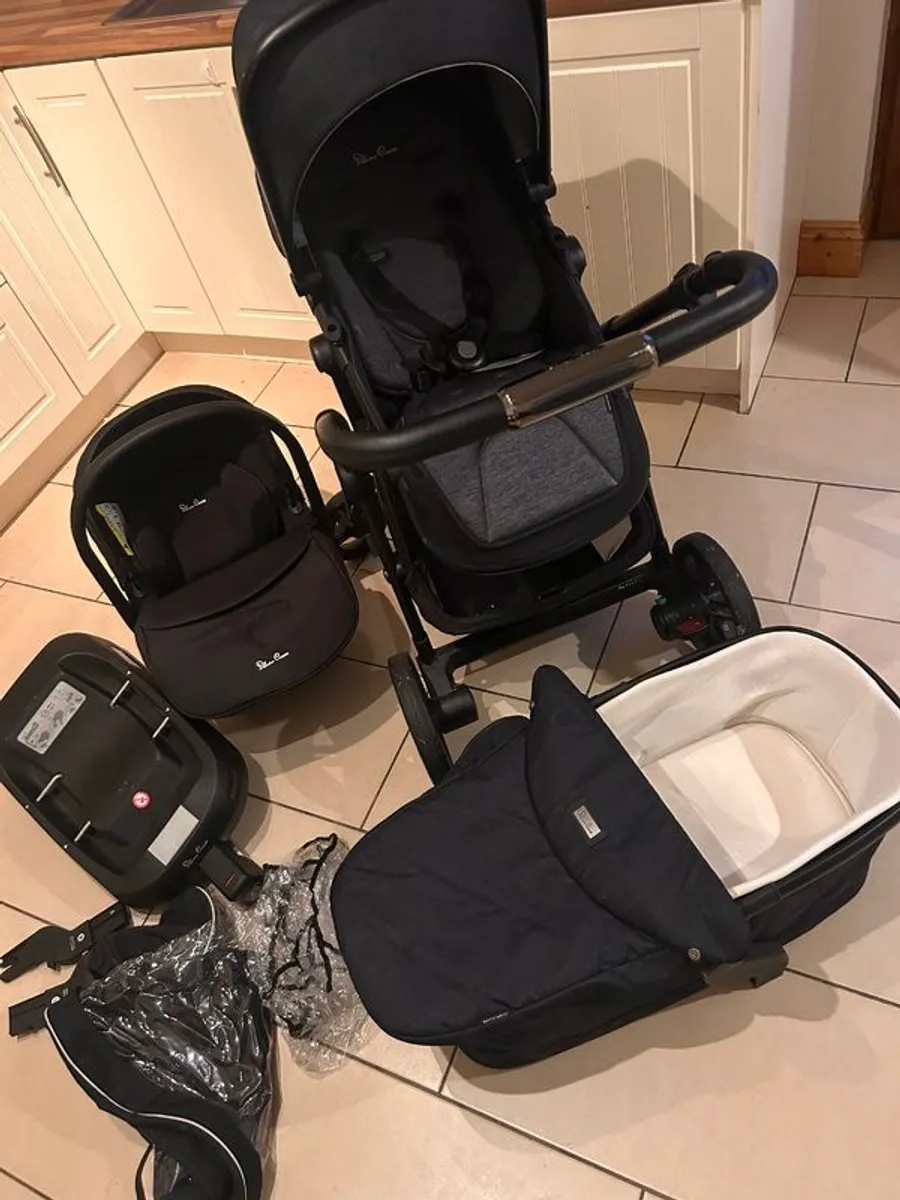Silver Cross Pram/buggy Car seat - Image 2