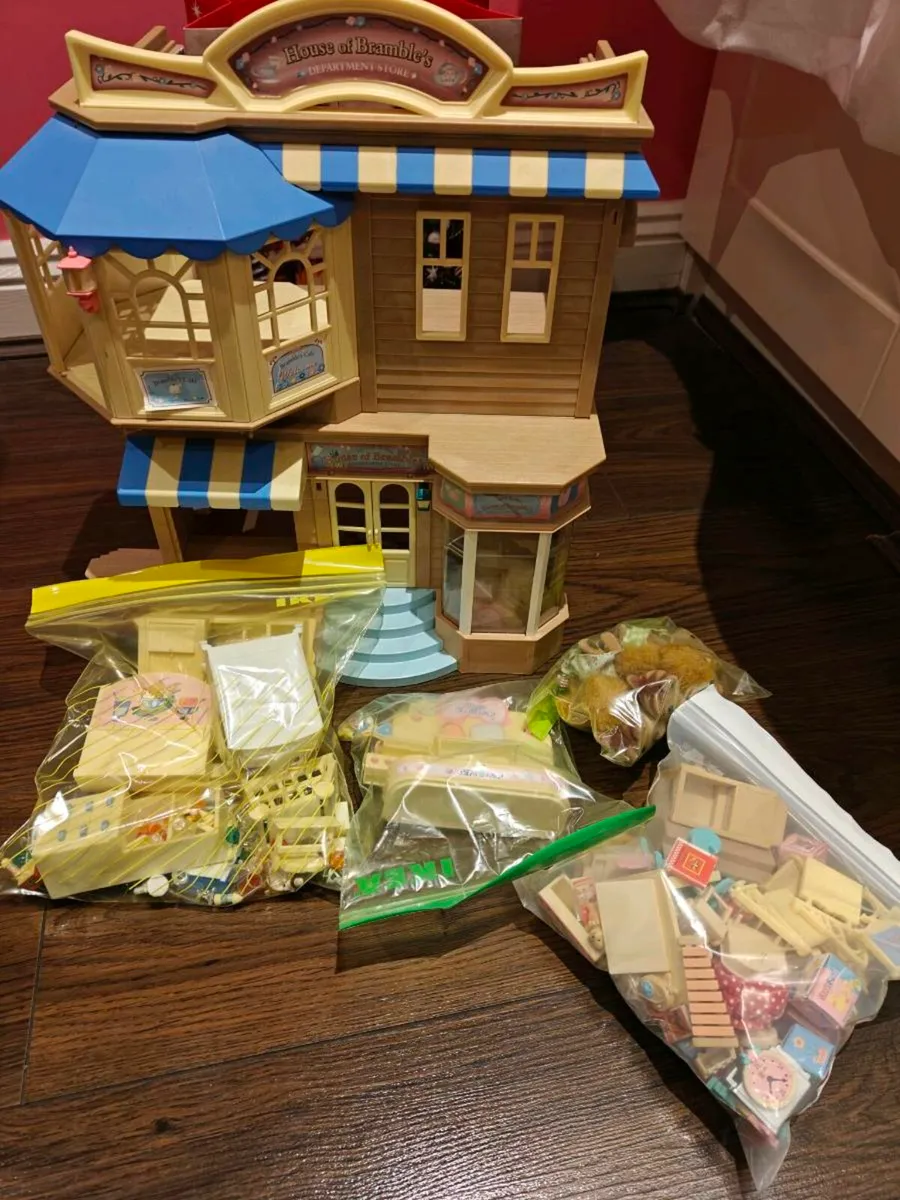 Sylvanian Families - Image 1